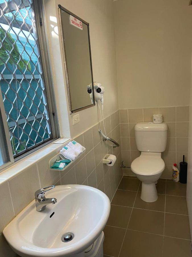 מולולאבה Kyamba Court Motel מראה חיצוני תמונה