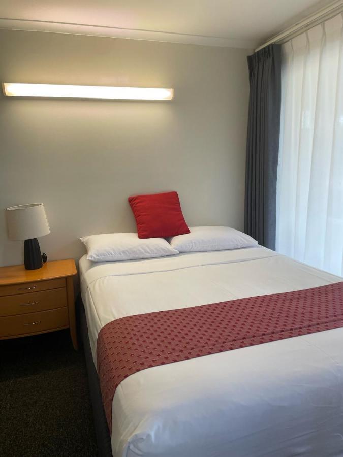 מולולאבה Kyamba Court Motel מראה חיצוני תמונה